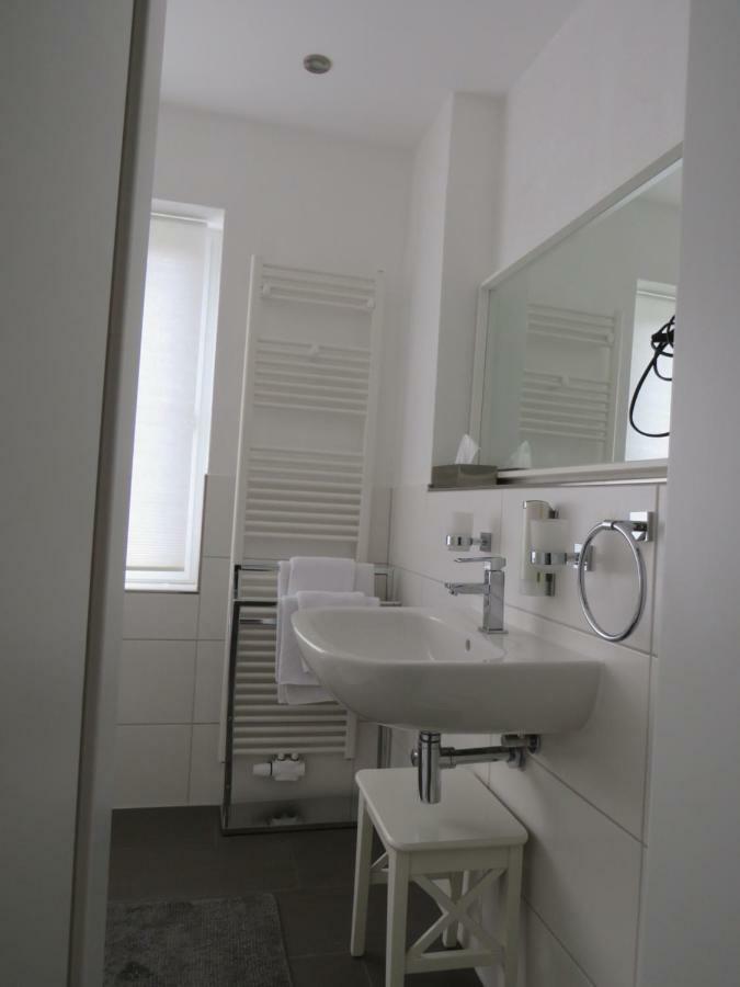 Hotel Pension Haus Talblick Edersee Hemfurth-Edersee Экстерьер фото